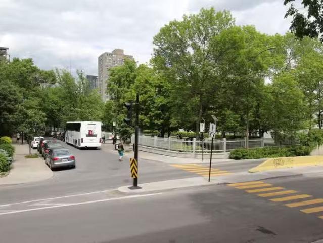 Condo for rent in St. Leonard's, Quebec