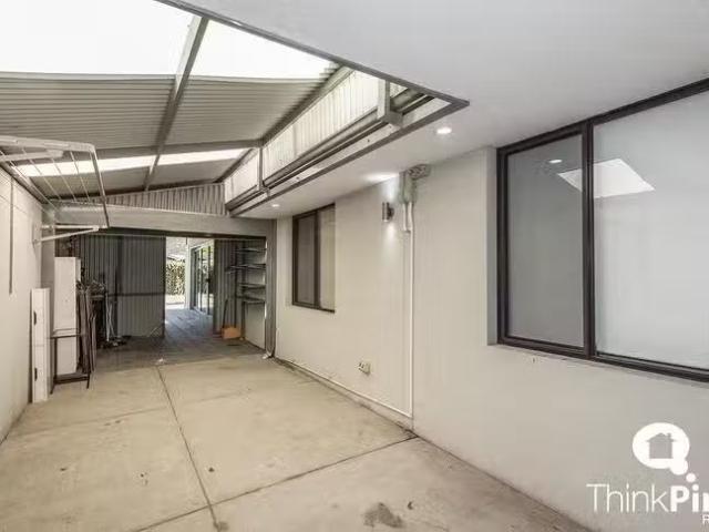 House for rent in Carlisle, Western Australia