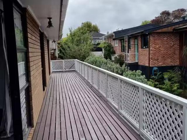 House for rent in One Tree Hill, Oroua County