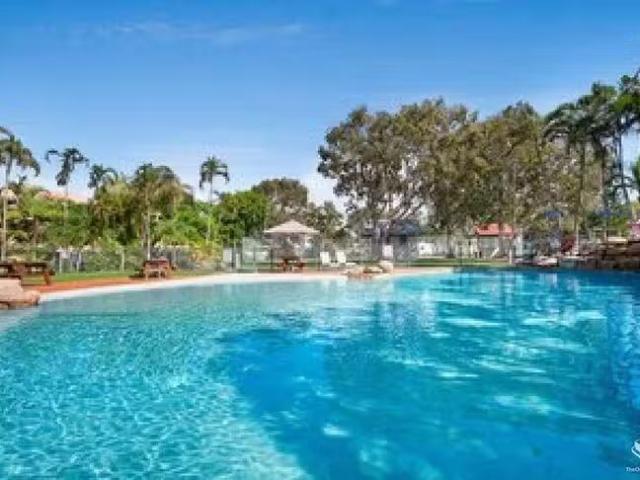 Apartment for rent in Urangan, Queensland