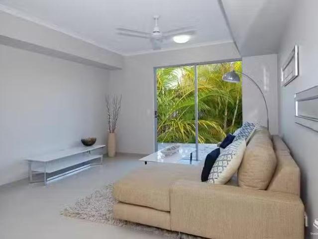 Apartment for rent in Yorkeys Knob, Queensland