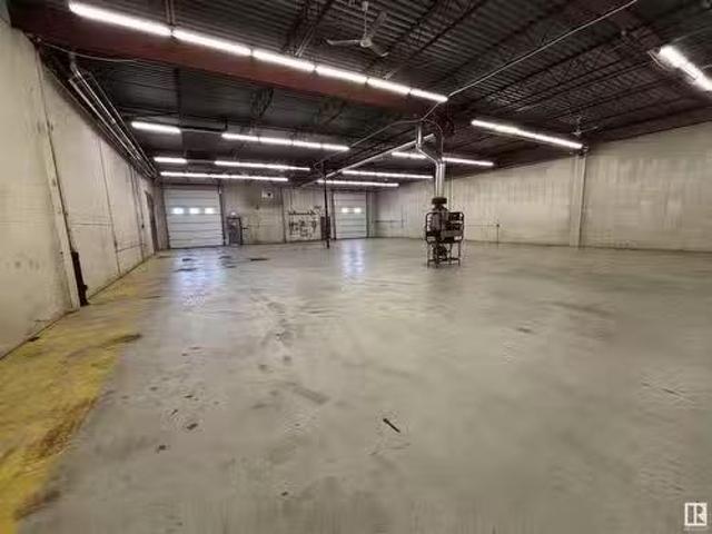 House for rent in Wedgewood, Alberta