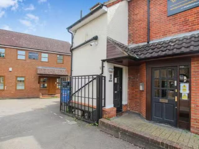 House for rent in Navestock Side, Essex