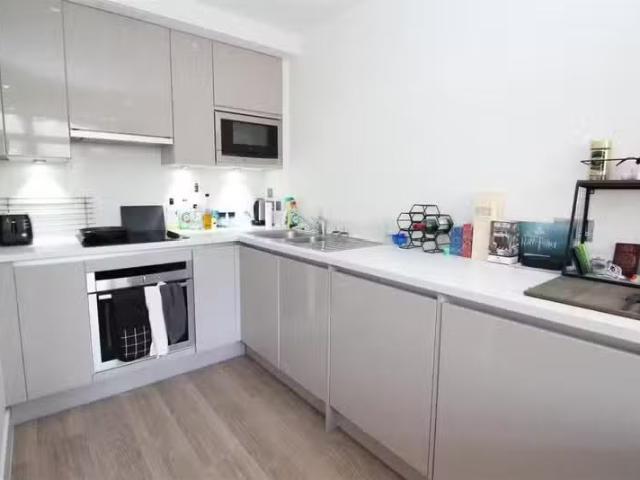 House for rent in St Albans, Five Acres