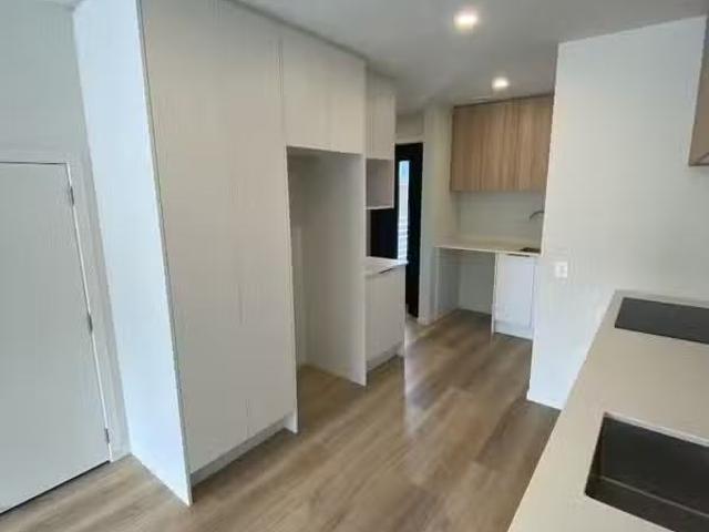 Apartment for rent in Days Bay, Wellington