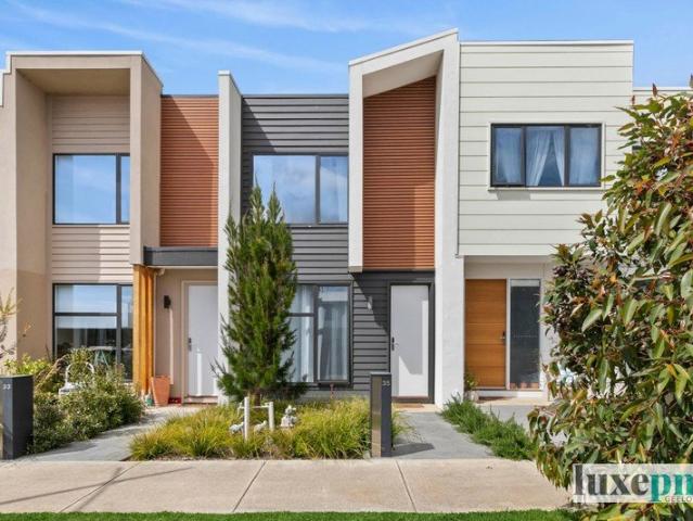 Townhouse for rent in Torquay, Victoria