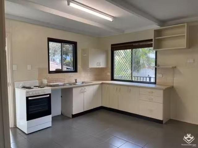 Apartment for rent in Torquay, Queensland