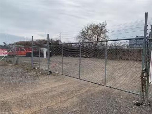 House for rent in Oakville, Ontario