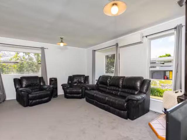 House for rent in Papakaio, Wellington