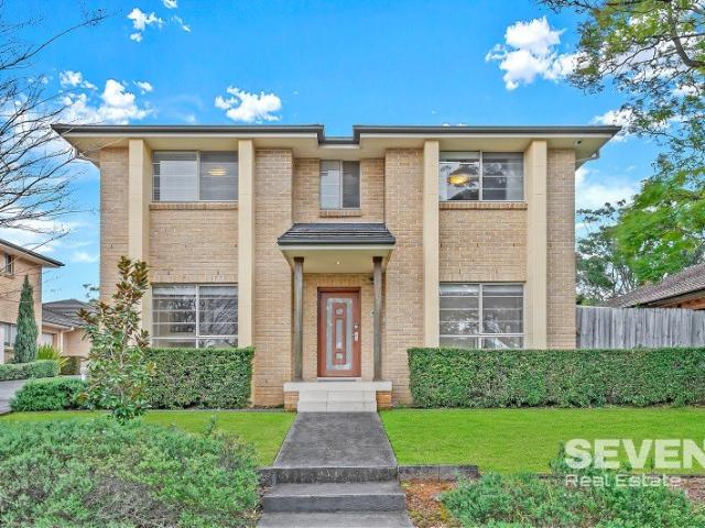 Townhouse for rent in Sydney, New South Wales