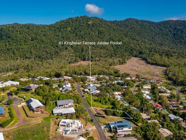 Property for sale in Jubilee Pocket, Airlie Beach