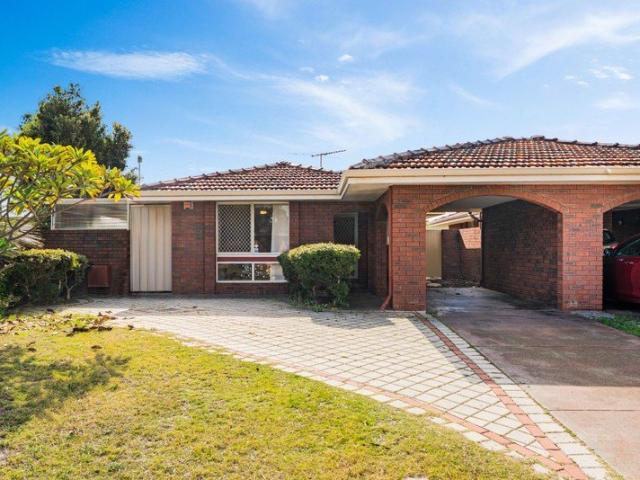 Duplex for sale in Noranda, Western Australia