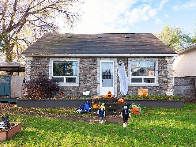 House for sale in East St. Paul, Manitoba