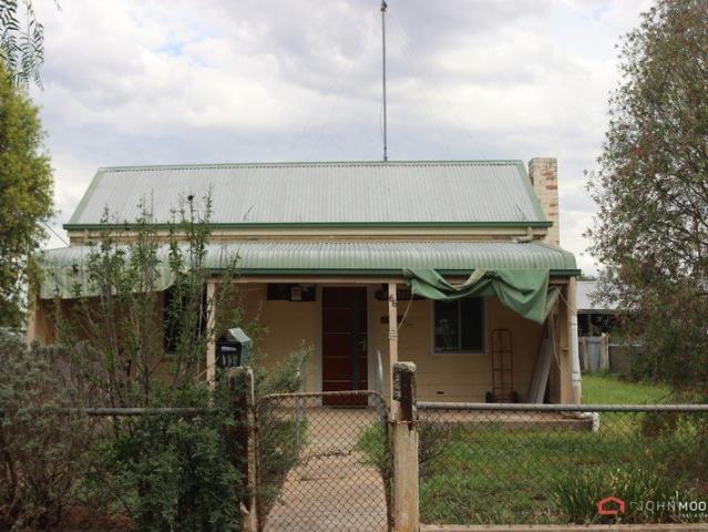 House for sale in Lockhart, New South Wales
