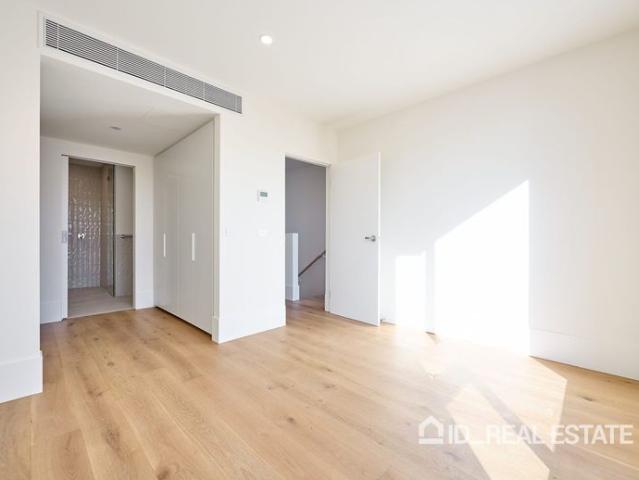 Townhouse for rent in Camerons Creek, Victoria