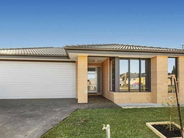 House for rent in Victoria