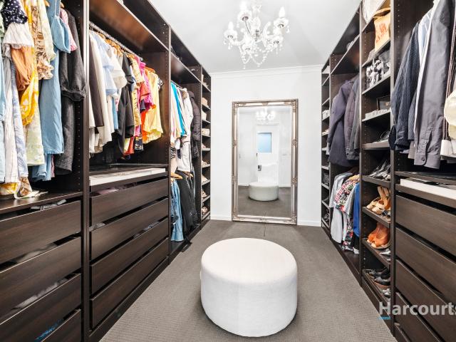 House for sale in Caroline Springs, Melbourne
