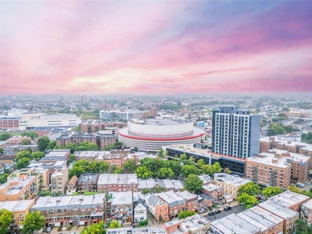 Condo for sale in Elmhurst