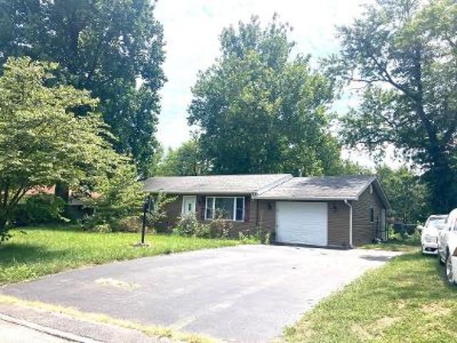 House for sale in Belleville, Illinois