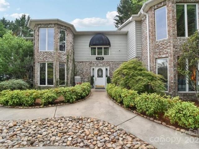 House for sale in Fletcher