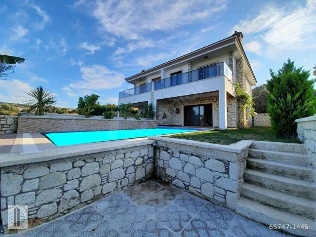 Çeşme, İzmir içerisinde satılık Villa