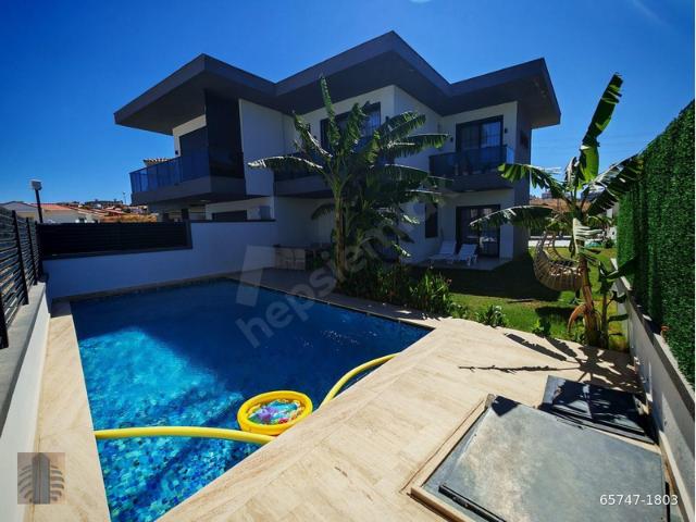 Şifne Mahallesi, Çeşme içerisinde satılık Villa
