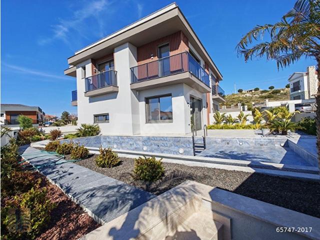 Çeşme, İzmir içerisinde satılık Villa