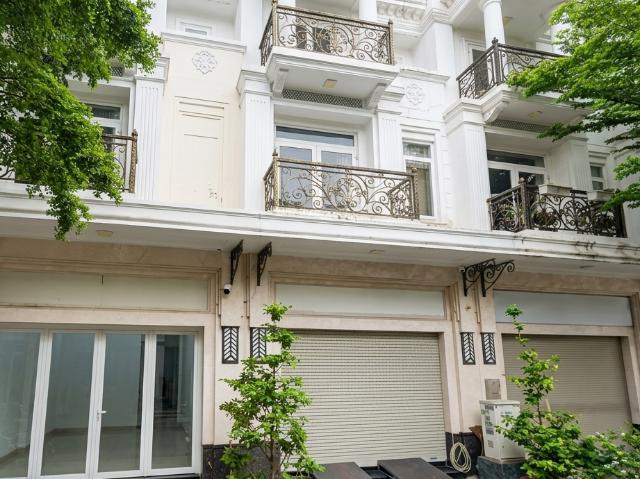 Nhà mặt phố bán