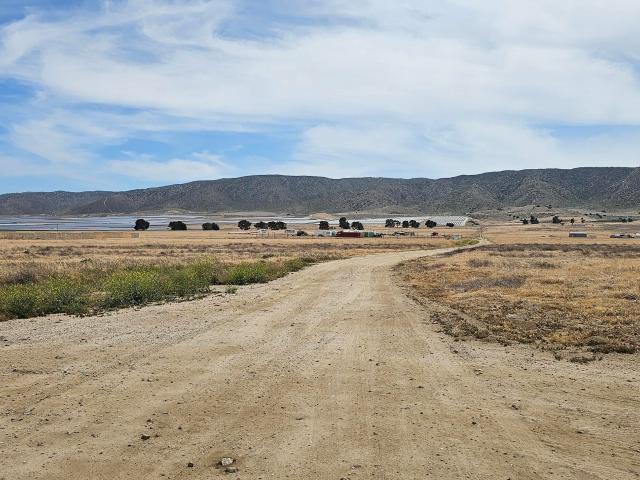 Land for sale in Lancaster, California