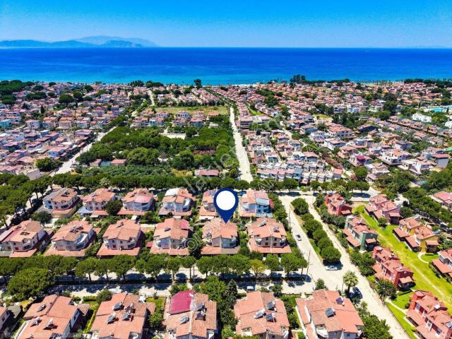 Kuşadasi, Aydin içerisinde satılık Villa