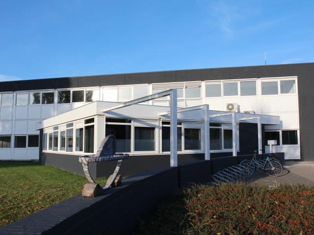 Bedrijfspand te huur in Leeuwarden, Friesland