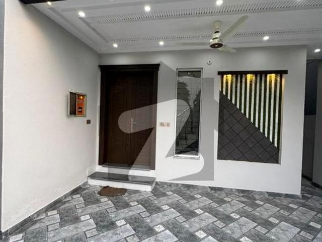 House for sale in Faisalabad, Islamabad Capital Territory