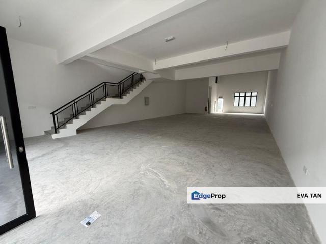 Warehouse for sale in Kulai, Johor