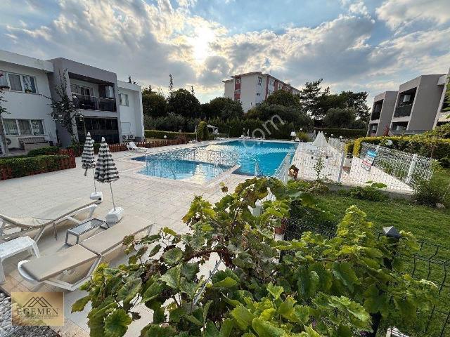 Kadınlar Denizi, Kuşadası içerisinde kiralık mülk