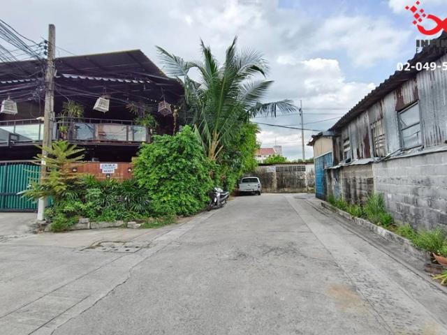 ที่ดิน สำหรับขาย ใน บางกะปิ, กรุงเทพ