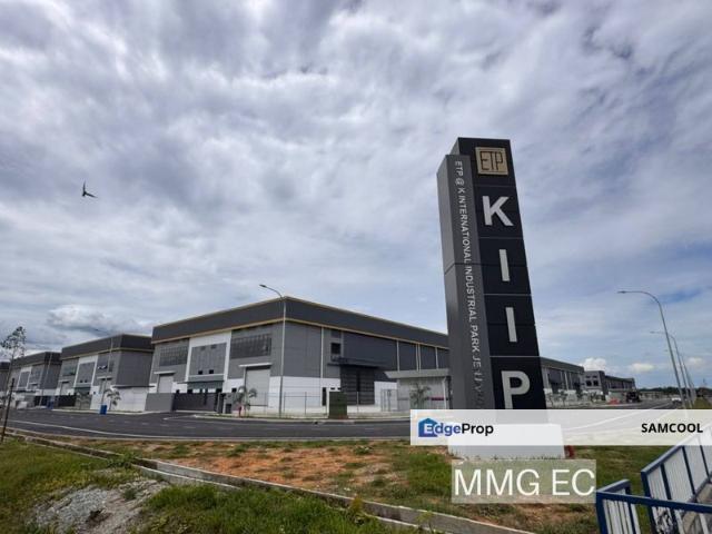 Warehouse for sale in Selangor