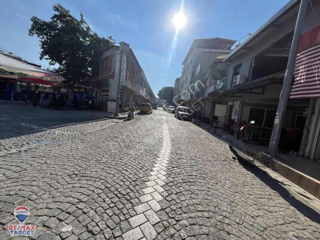 İzmir içerisinde satılık mülk