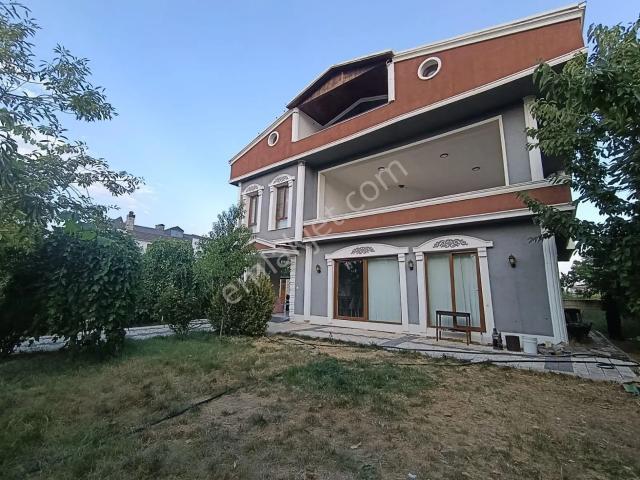 Doğa Kent Villaları, Beşiri içerisinde kiralık Villa