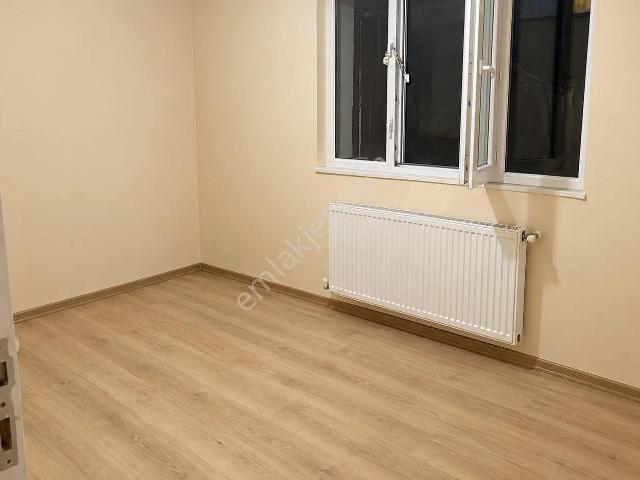 75. Yıl Mahallesi, Sultangazi içerisinde kiralık mülk