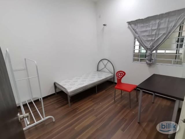Room for rent in Wellesley, Penang