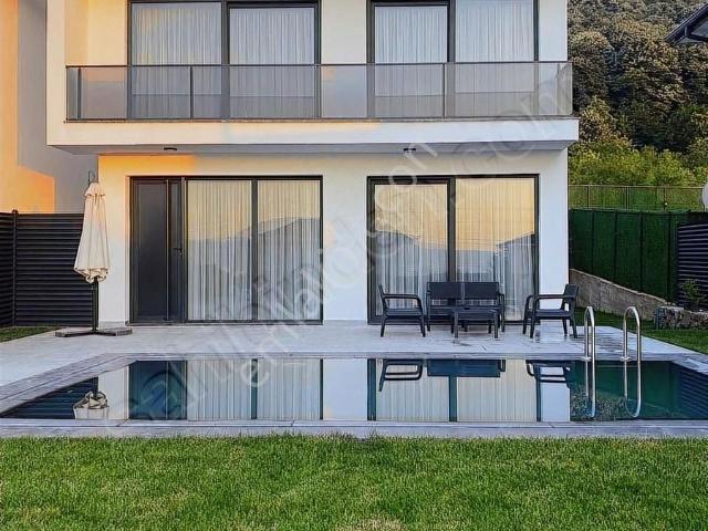 Sapanca içerisinde kiralık Villa