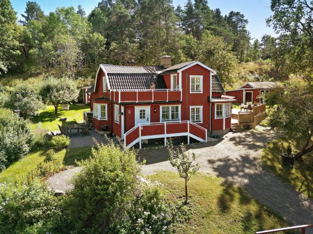 Villa till salu i Vallentuna, Stockholm