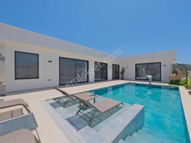 Karaçulha, Fethiye içerisinde kiralık Villa