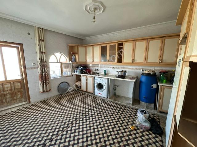 Şanliurfa içerisinde satılık Villa
