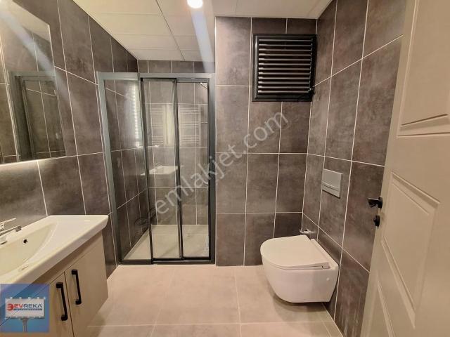 Seyhan, Adana içerisinde satılık mülk