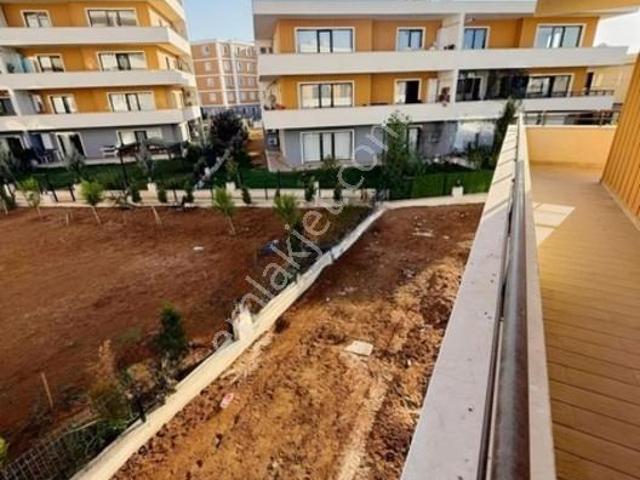 Çınarcık, Kızıltepe içerisinde satılık mülk
