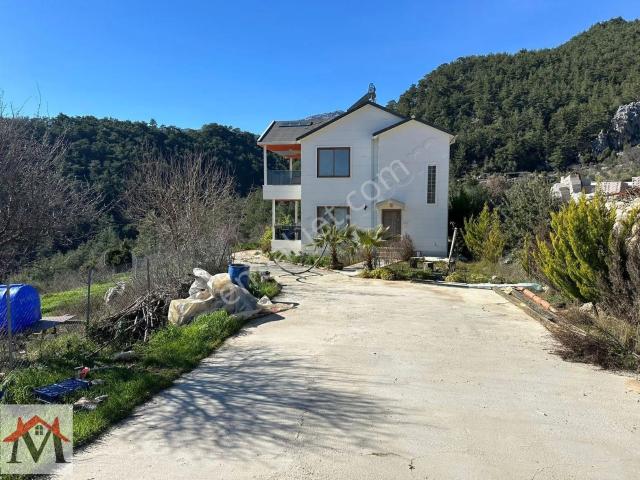 Bucak, Burdur içerisinde satılık Villa