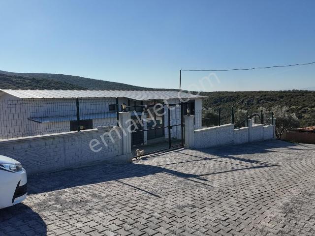Akhisar, Manisa içerisinde satılık Villa