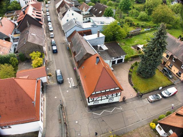 Erdgeschosswohnung mieten in Karlsruhe, Baden-Württemberg
