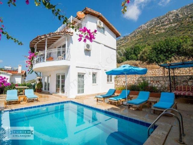 Kaş, Antalya içerisinde satılık Villa